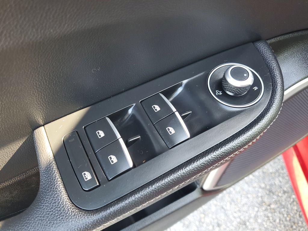 used 2019 Alfa Romeo Giulia car, priced at $17,900