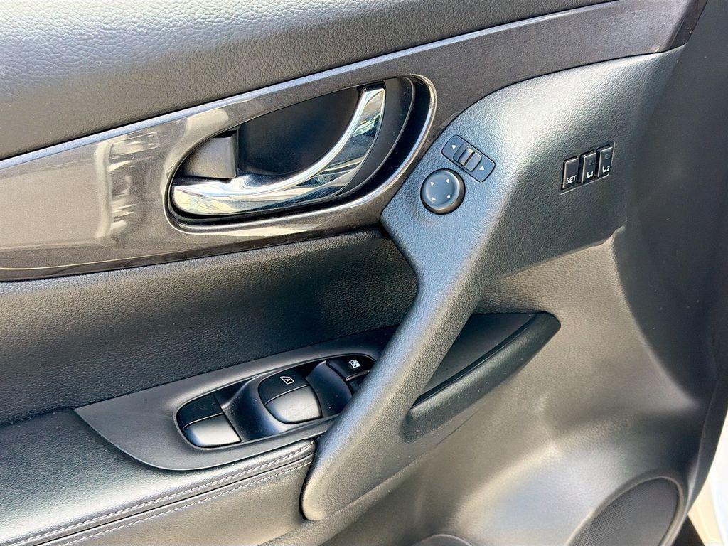 used 2020 Nissan Rogue car, priced at $17,330