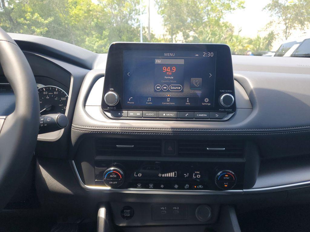 new 2025 Nissan Rogue car, priced at $29,651