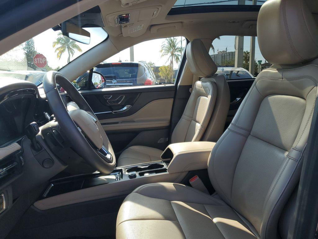 used 2021 Lincoln Corsair car, priced at $25,900