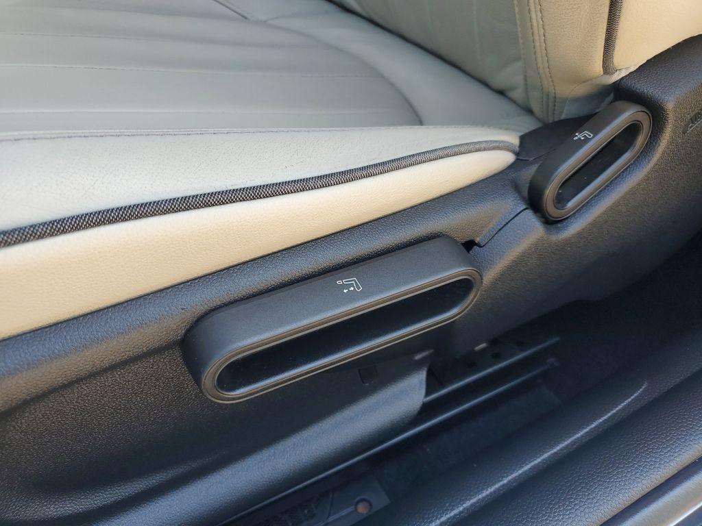 used 2019 MINI Hardtop car, priced at $15,000