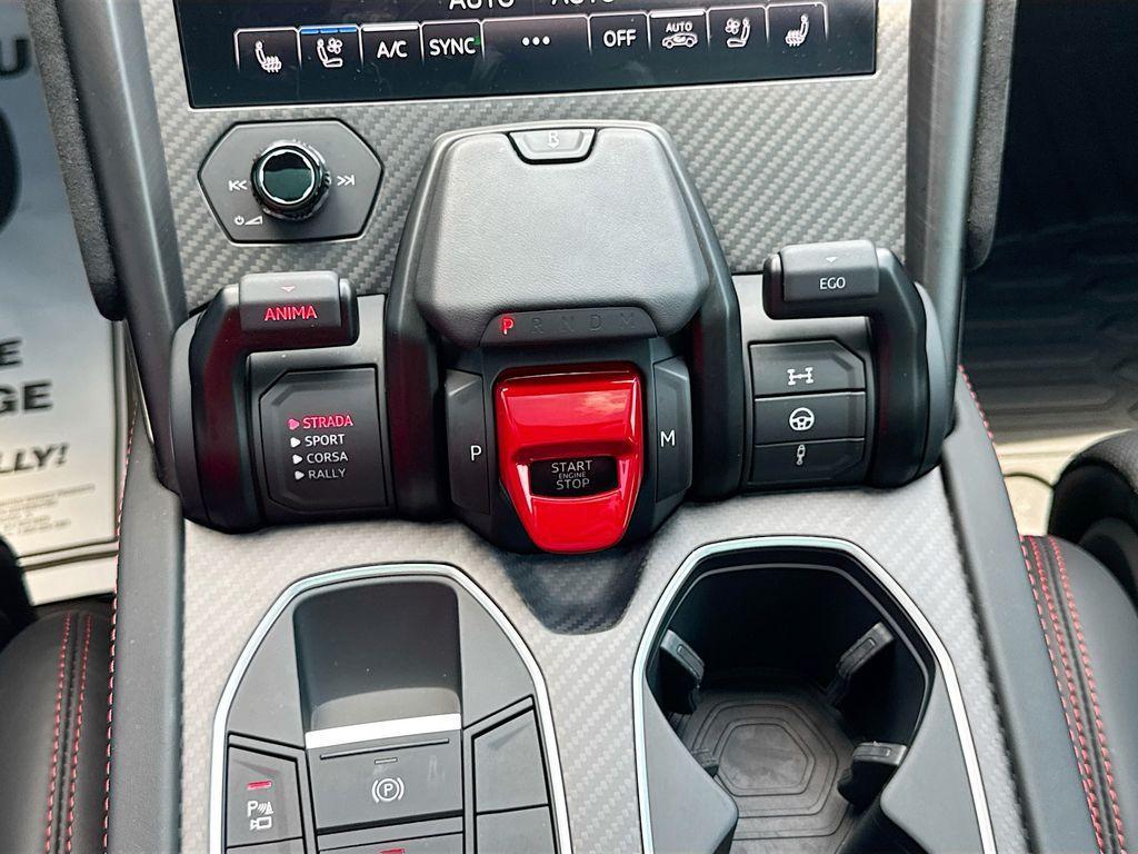 used 2024 Lamborghini Urus car, priced at $309,000