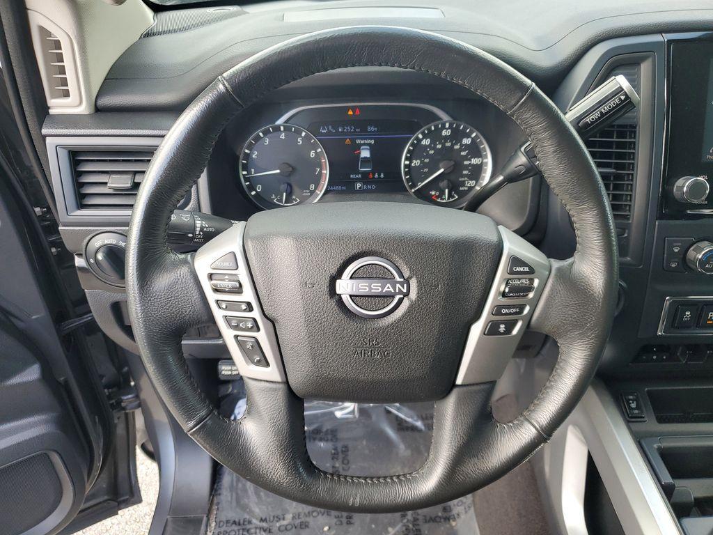 used 2023 Nissan Titan car, priced at $33,900
