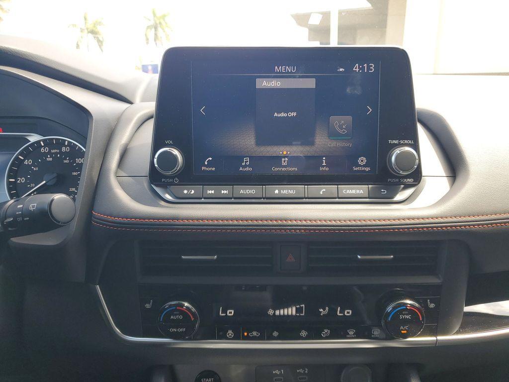 new 2025 Nissan Rogue car, priced at $33,851