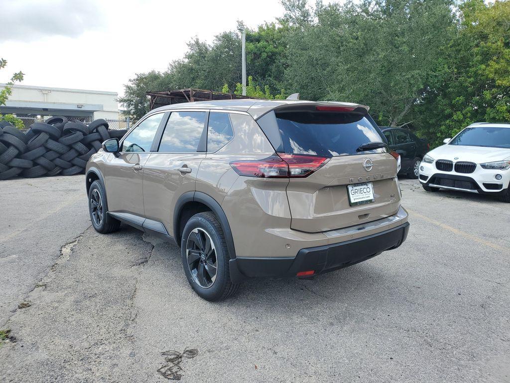 new 2025 Nissan Rogue car, priced at $30,928