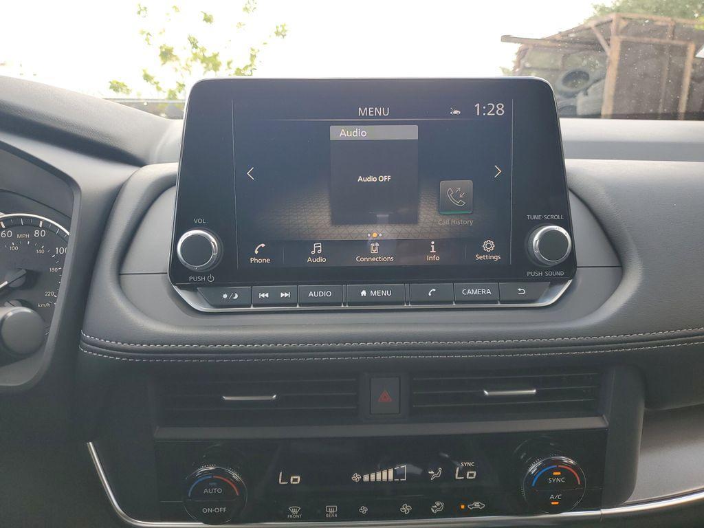 new 2025 Nissan Rogue car, priced at $30,928
