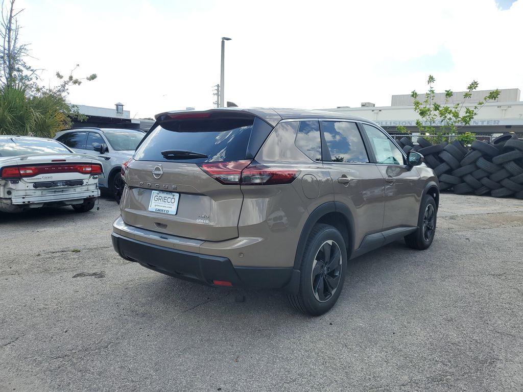new 2025 Nissan Rogue car, priced at $30,928