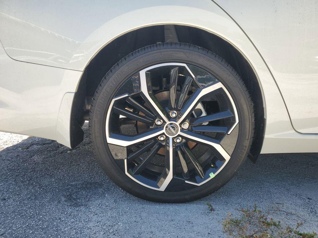 new 2025 Nissan Altima car, priced at $27,379