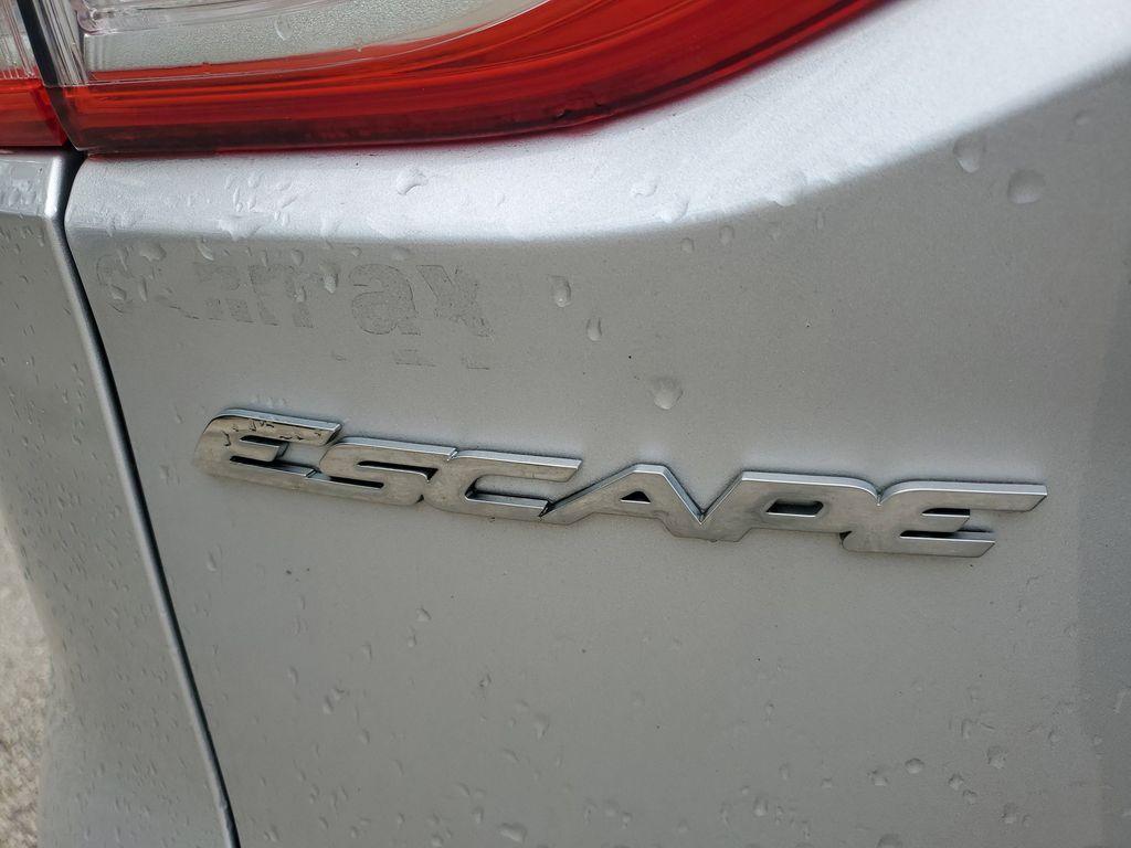 used 2015 Ford Escape car, priced at $9,400
