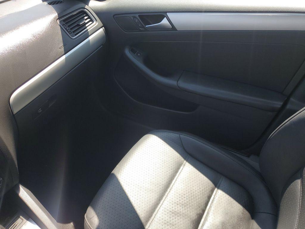 used 2014 Volkswagen Jetta car, priced at $6,800