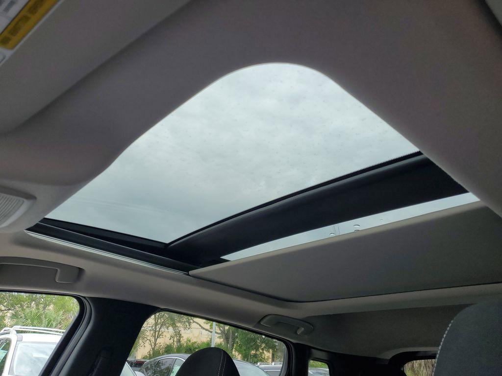 new 2025 Nissan Kicks car, priced at $25,270