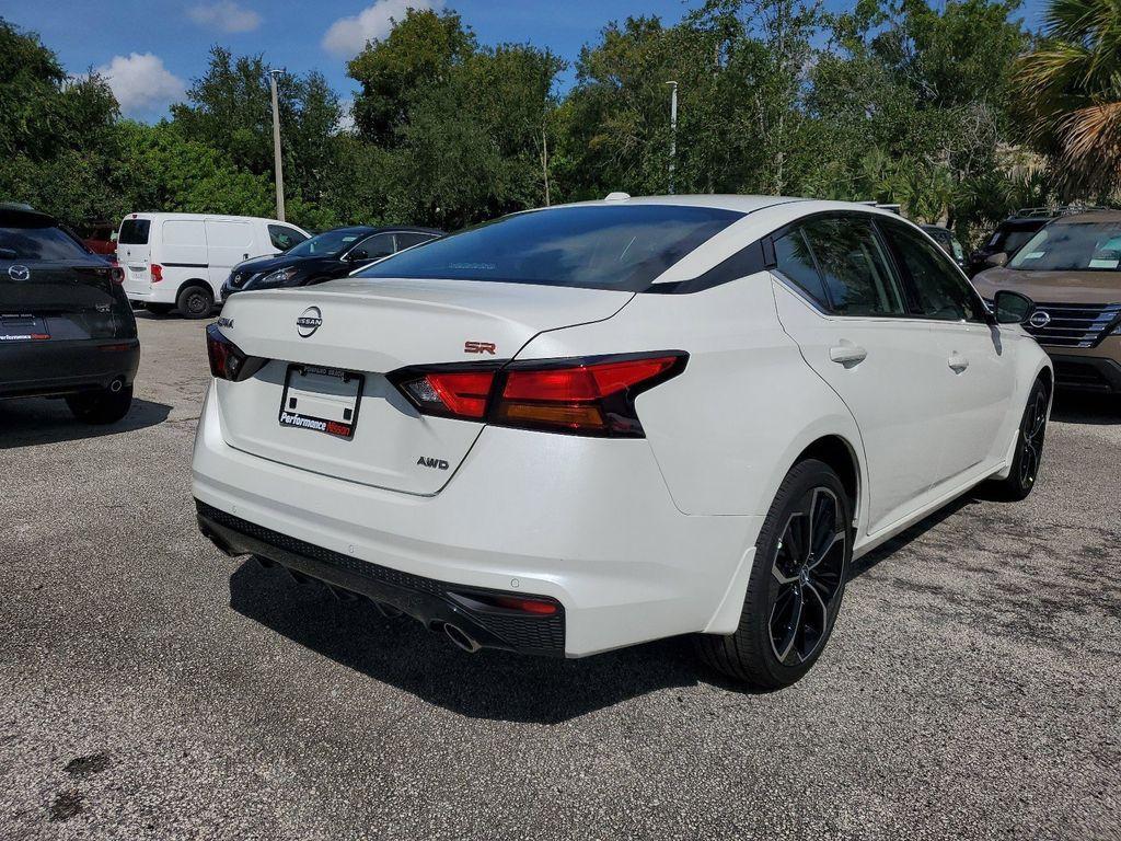 new 2025 Nissan Altima car, priced at $31,332