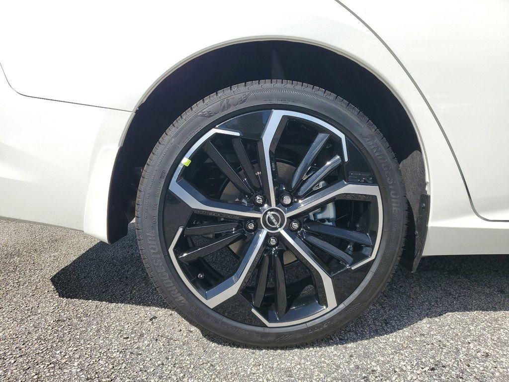 new 2025 Nissan Altima car, priced at $31,332