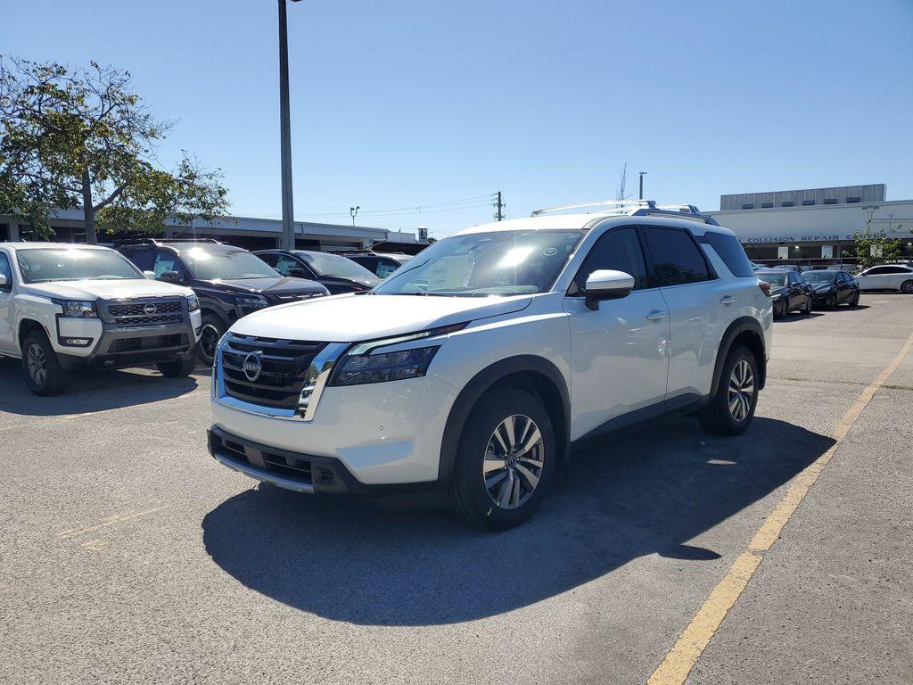 new 2025 Nissan Pathfinder car, priced at $41,968