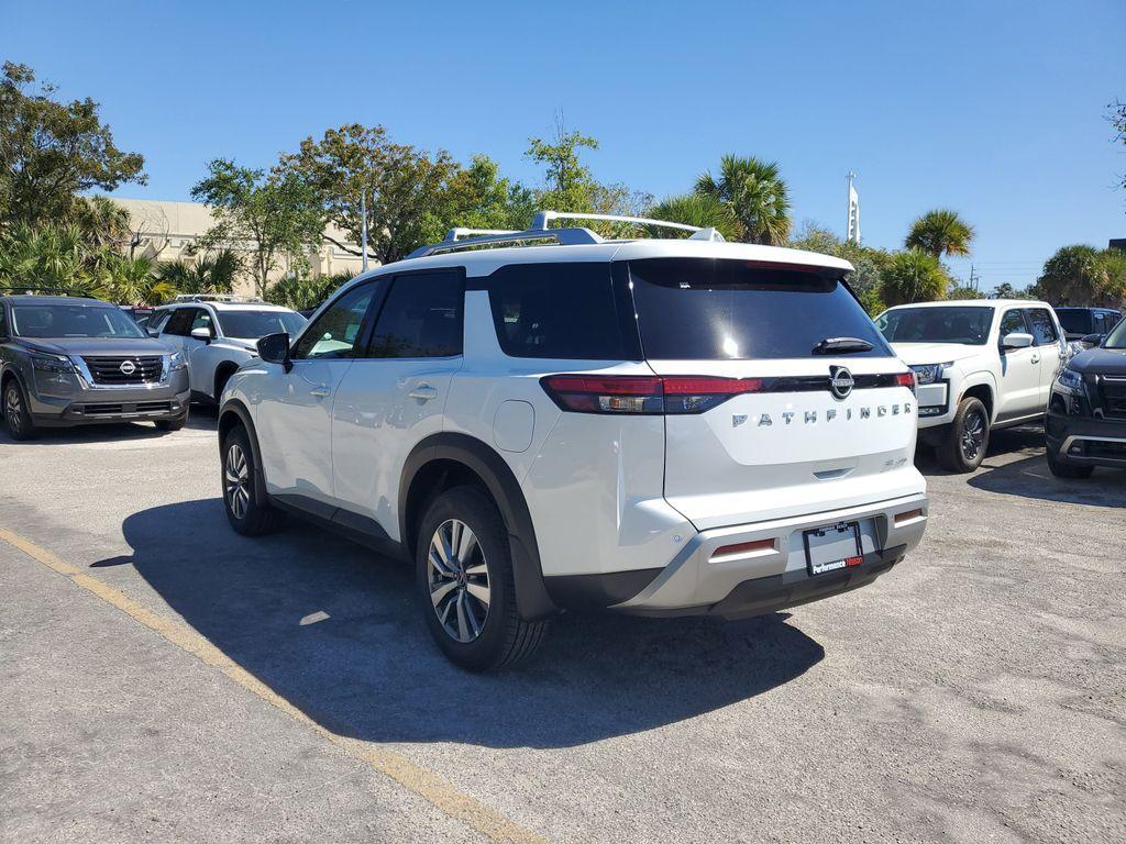 new 2025 Nissan Pathfinder car, priced at $41,968