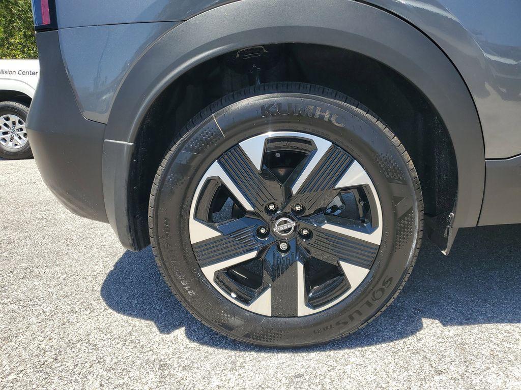 new 2025 Nissan Kicks car, priced at $26,471