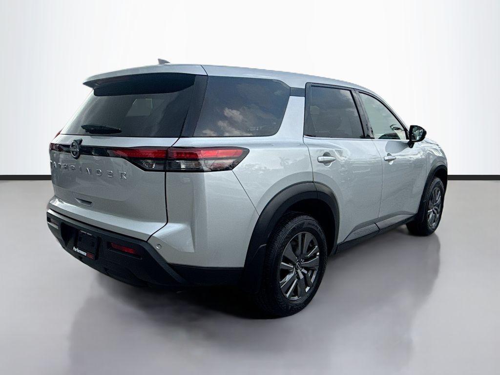 used 2024 Nissan Pathfinder car, priced at $27,400