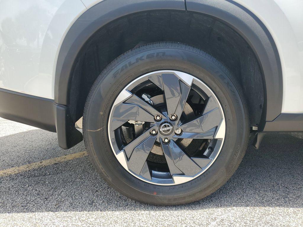 new 2025 Nissan Rogue car, priced at $31,421