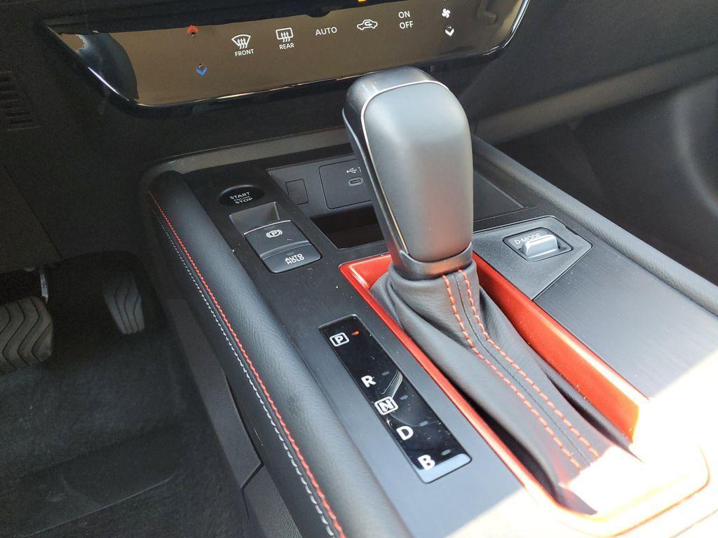 new 2025 Nissan Kicks car, priced at $26,264