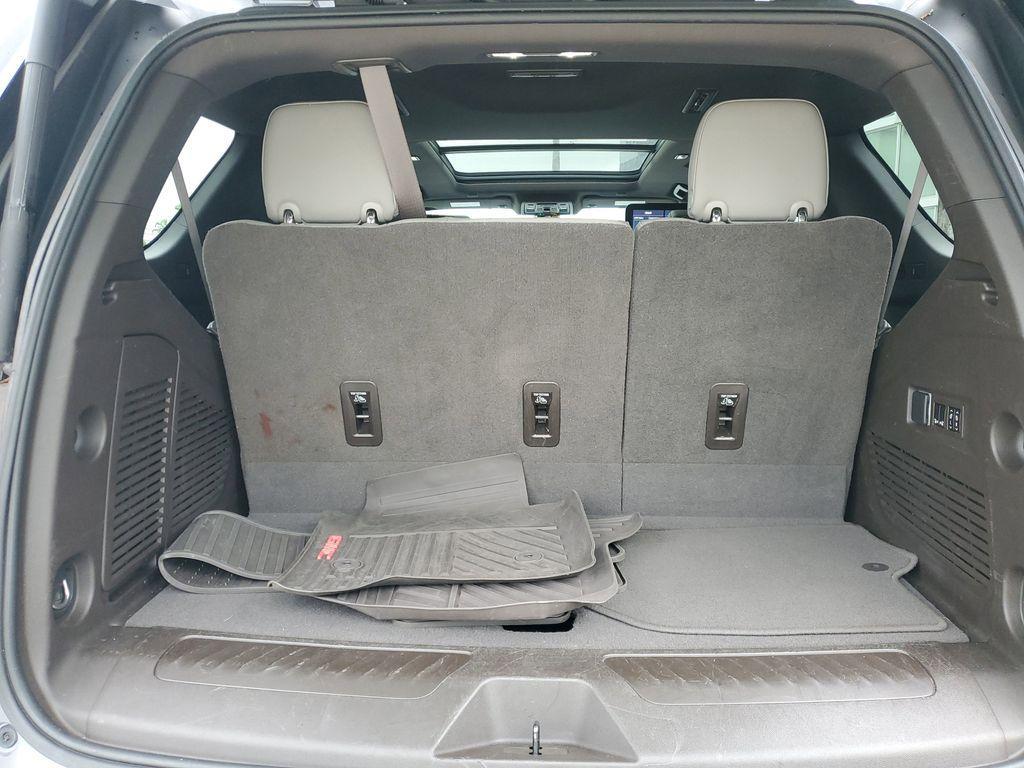 used 2021 GMC Yukon car, priced at $41,800