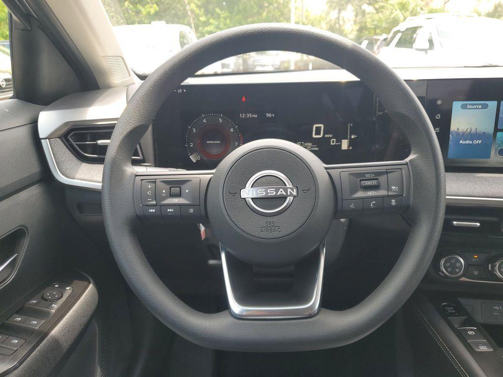 new 2025 Nissan Kicks car, priced at $24,984