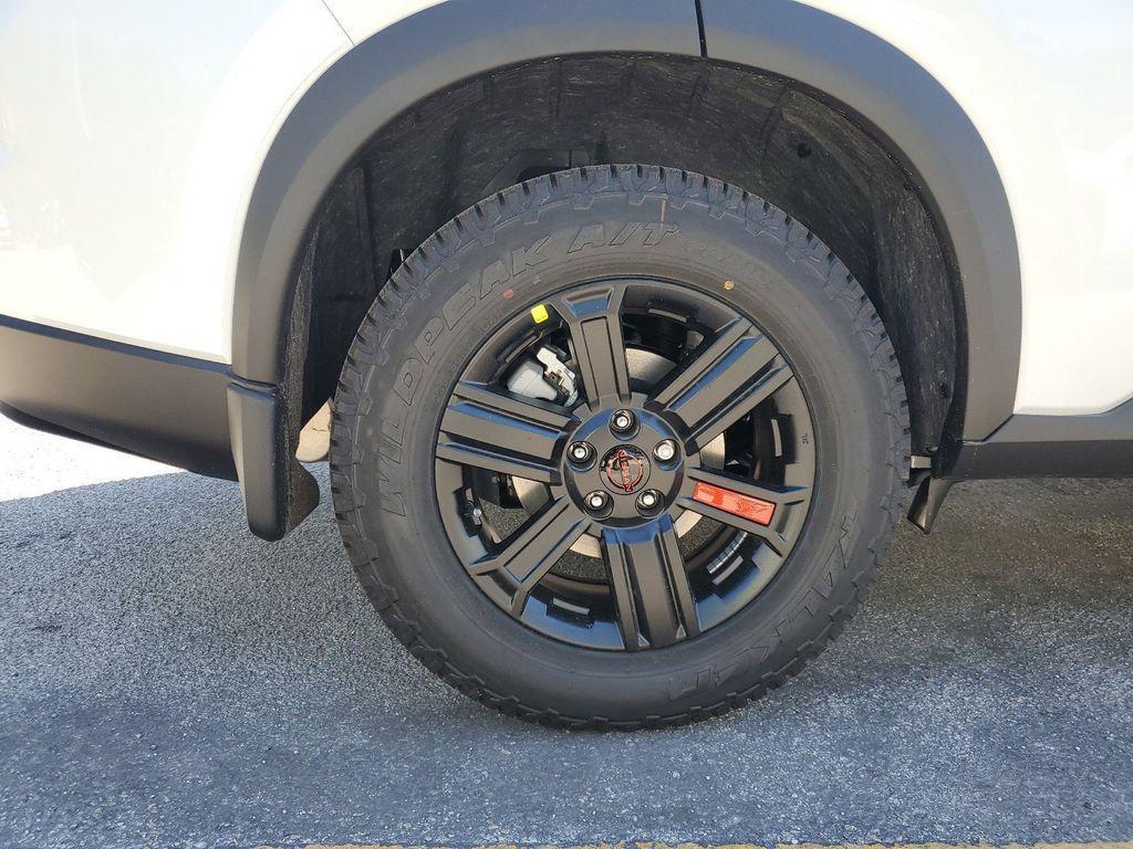 new 2025 Nissan Rogue car, priced at $33,151