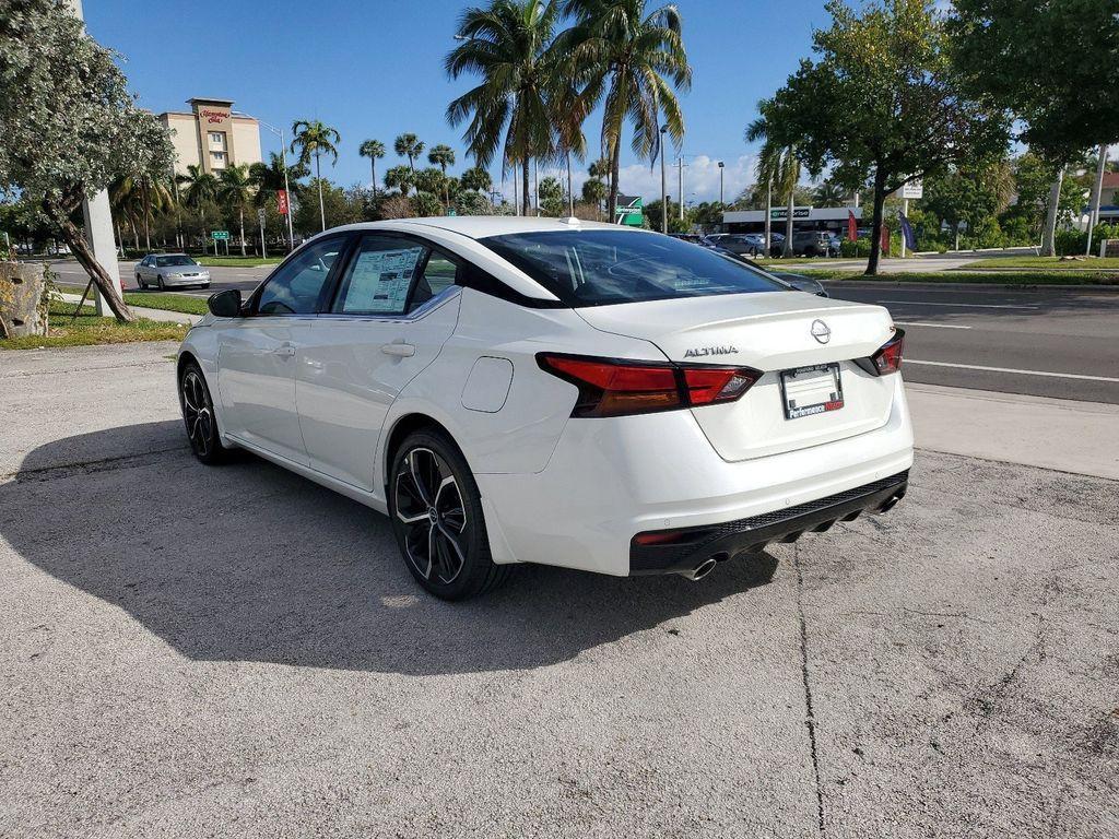 new 2025 Nissan Altima car, priced at $27,457