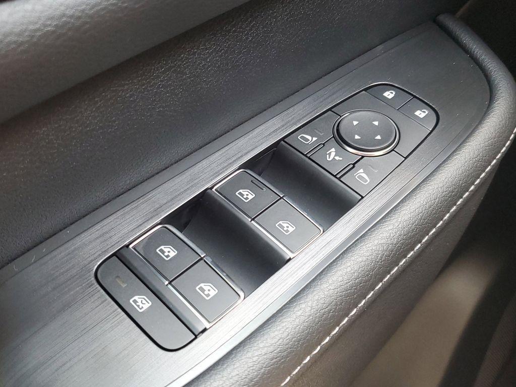 new 2025 Nissan Armada car, priced at $61,151