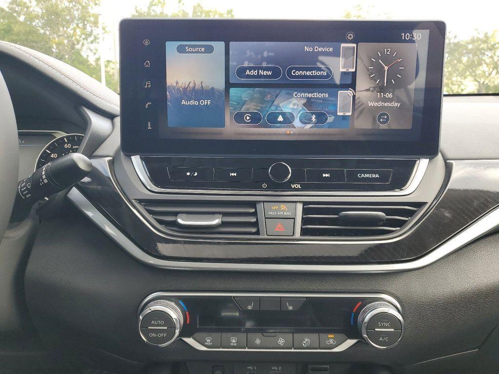 new 2025 Nissan Altima car, priced at $30,015