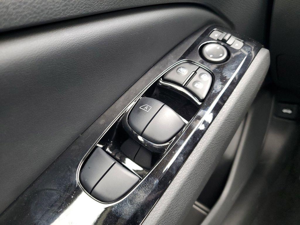 new 2025 Nissan Altima car, priced at $30,015