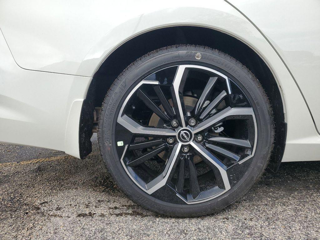 new 2025 Nissan Altima car, priced at $30,015