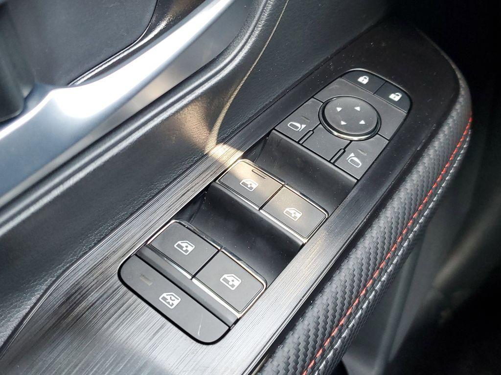 new 2025 Nissan Kicks car, priced at $27,664