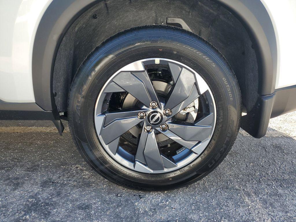 new 2025 Nissan Rogue car, priced at $29,651
