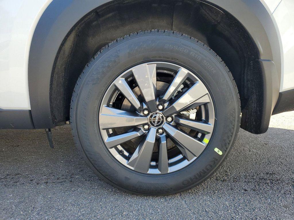 new 2025 Nissan Pathfinder car, priced at $39,383