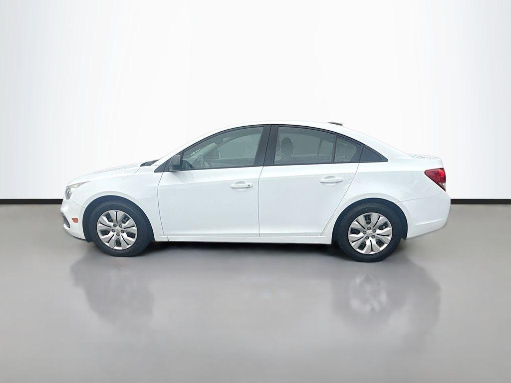 used 2015 Chevrolet Cruze car, priced at $4,500
