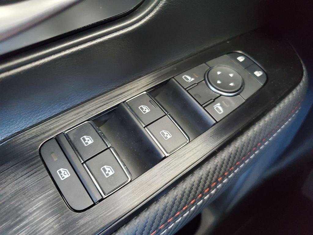 new 2025 Nissan Kicks car, priced at $26,871