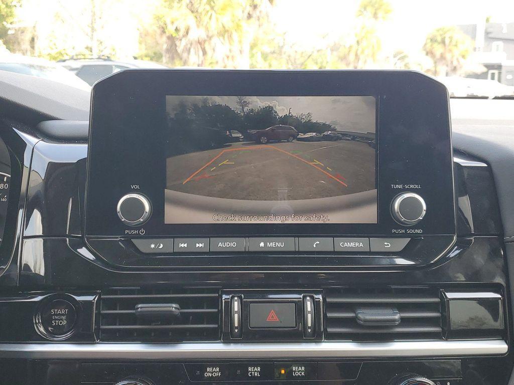 new 2025 Nissan Pathfinder car, priced at $39,036