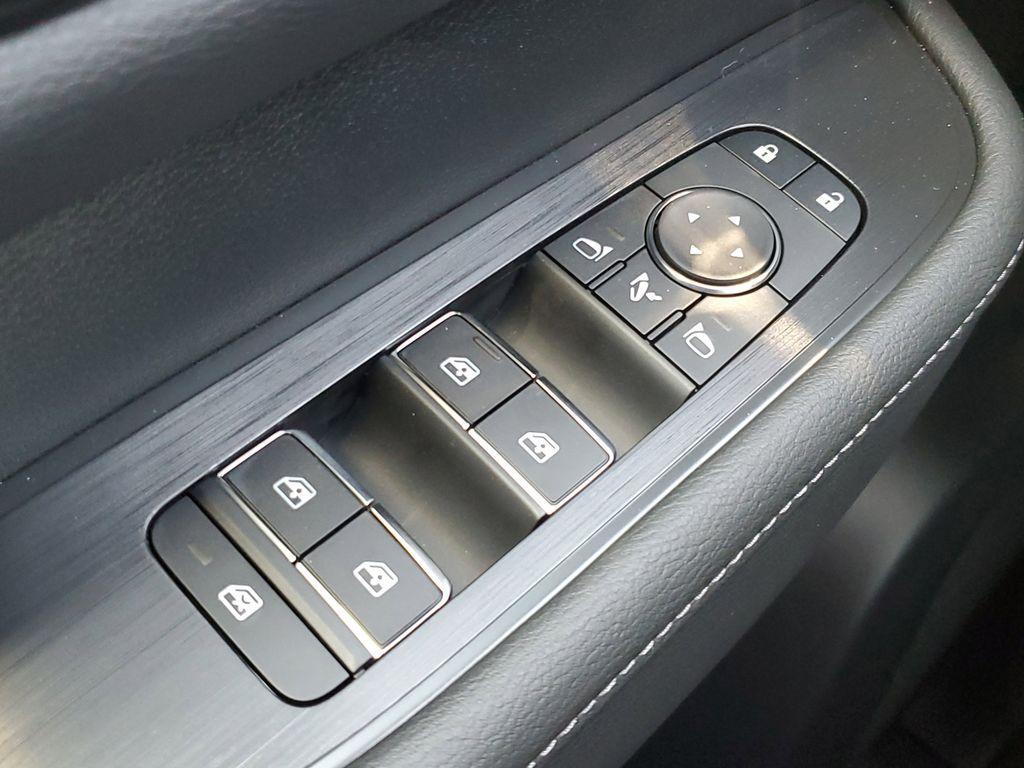 new 2025 Nissan Armada car, priced at $75,329
