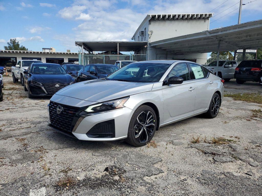 new 2025 Nissan Altima car, priced at $29,604