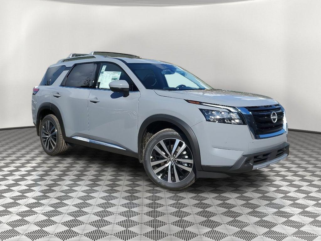new 2025 Nissan Pathfinder car, priced at $46,543