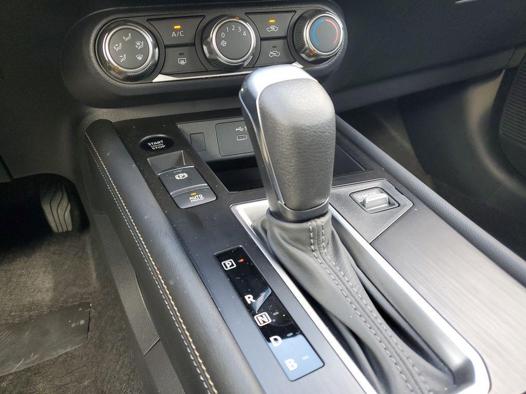 new 2025 Nissan Kicks car, priced at $25,143