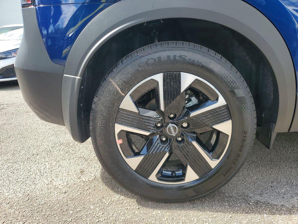 new 2025 Nissan Kicks car, priced at $25,143