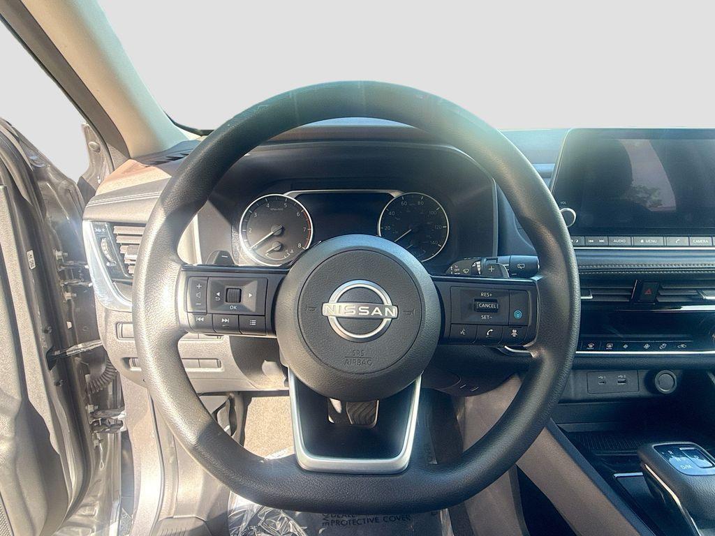 used 2022 Nissan Rogue car, priced at $20,000