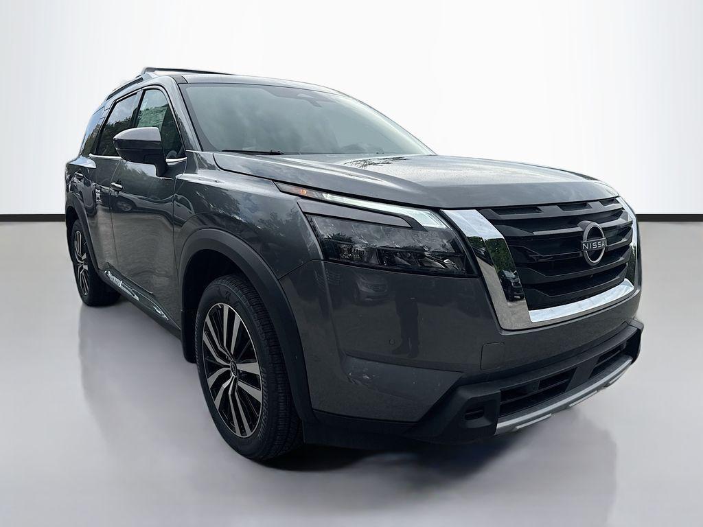 new 2025 Nissan Pathfinder car, priced at $41,731