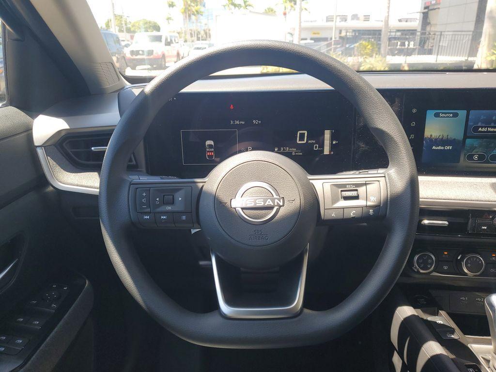 new 2025 Nissan Kicks car, priced at $23,456