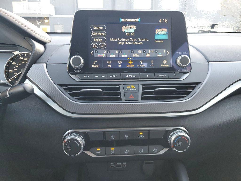 new 2025 Nissan Altima car, priced at $27,457