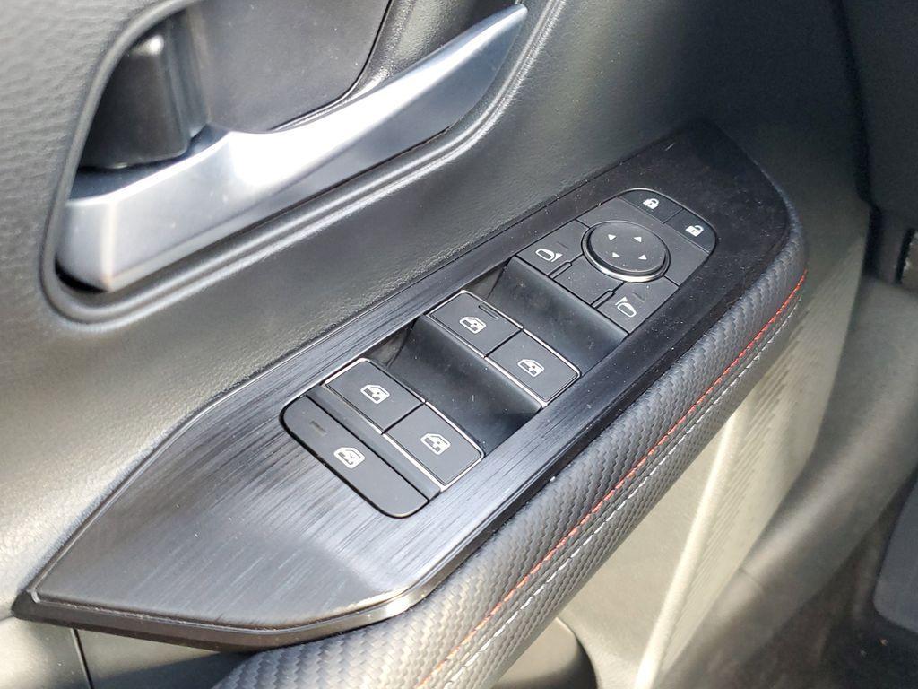 new 2025 Nissan Kicks car, priced at $28,407