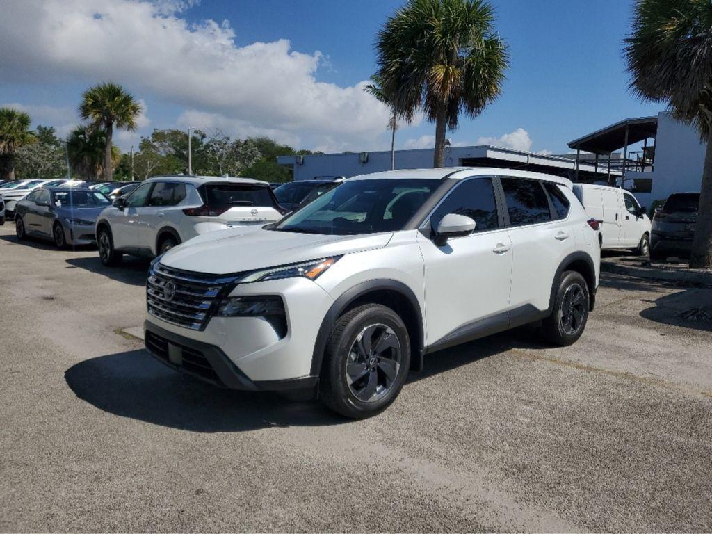 new 2025 Nissan Rogue car, priced at $29,577