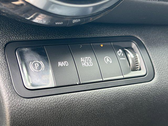 new 2026 Chevrolet Equinox car, priced at $33,040