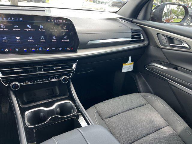new 2025 Chevrolet Traverse car, priced at $40,090